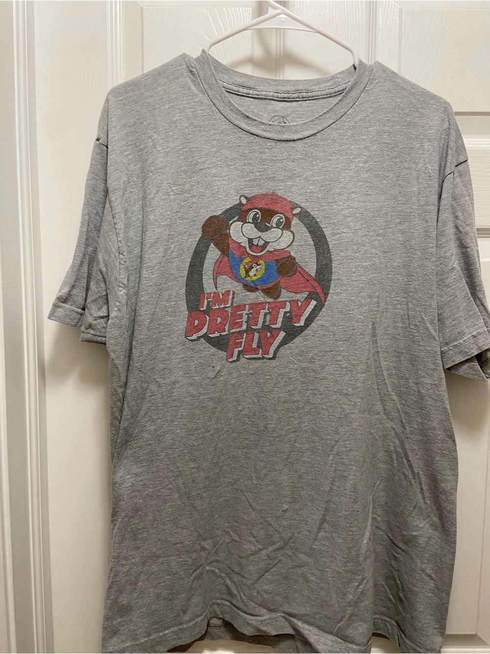 Buc-ees Grey Graphic Tee "I'm Pretty Fly" Size XL
